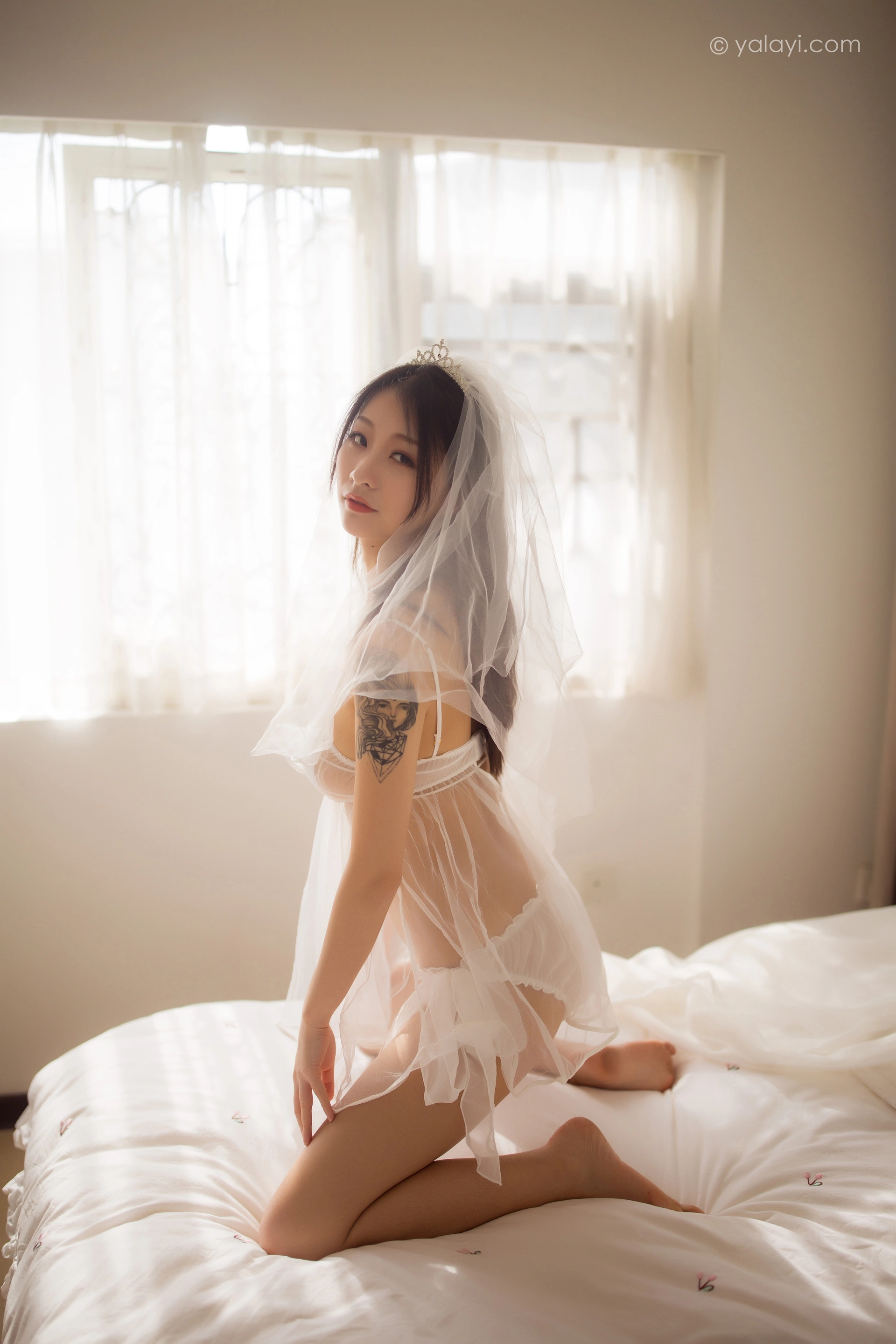 [YALAYI雅拉伊] 2020.10.14 NO.713 优优《等风也等你》 3